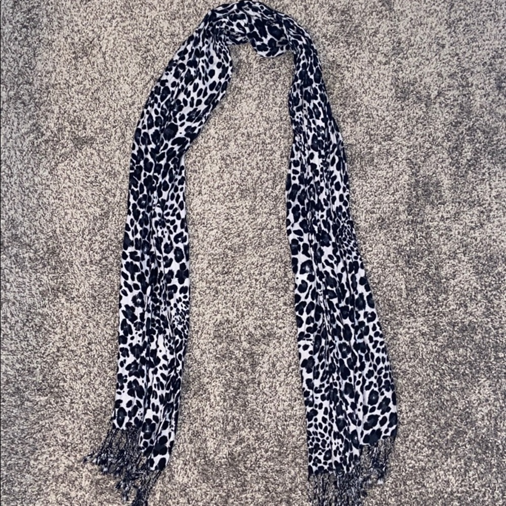Cheetah Print Scarf